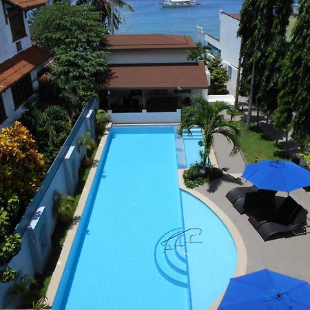 Out Of The Blue Resort Puerto Galera Esterno foto